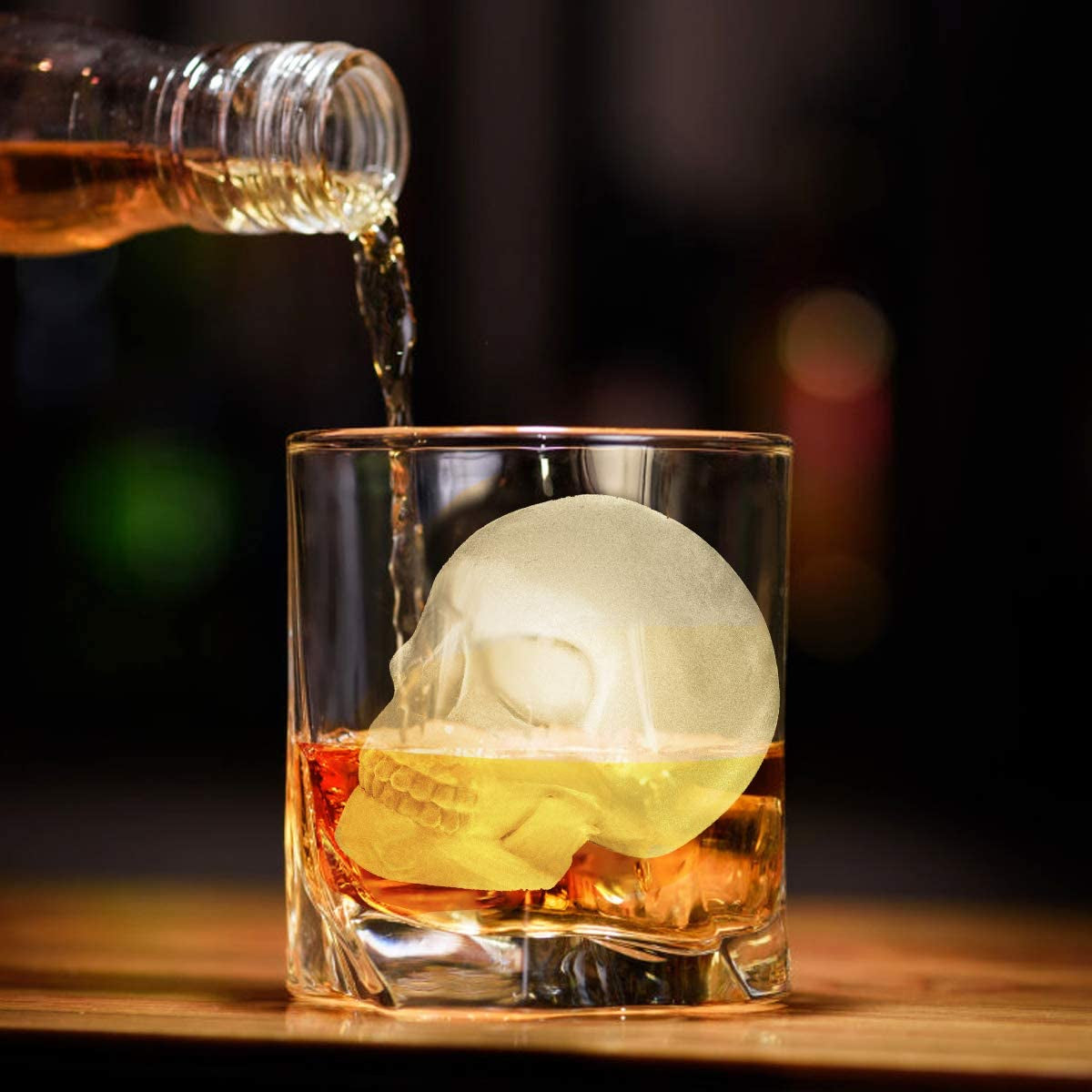 Extra Large 3D Skull Ice Cube Mold - Silicone Ice Molds for Whiskey with Funnel for Big Mouth Cup - Ice Maker with Resin Chocolate Sugar Mold for Parties (1 Pcs)
